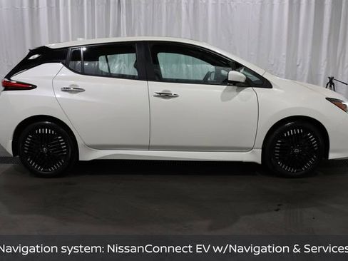 Certified 2025 Nissan Leaf SV Plus FWD image 2