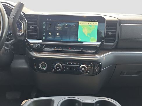 Used 2023 Chevrolet Silverado 1500 LT RWD image 13