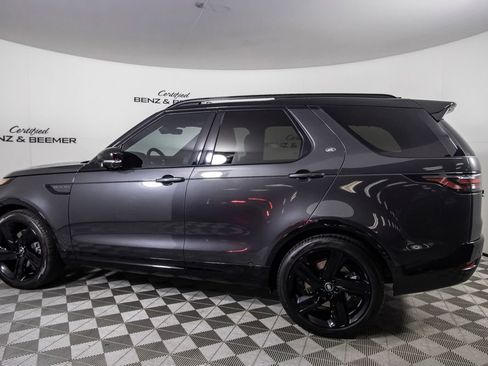 Used 2025 Land Rover Discovery Dynamic SE AWD/4WD image 13