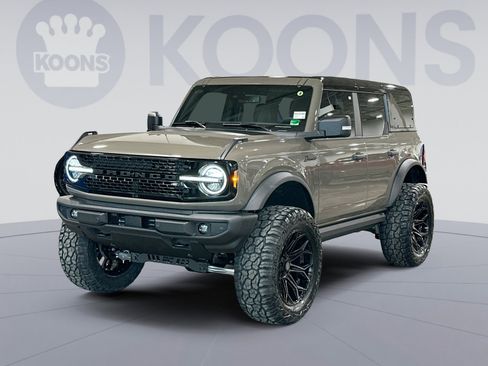 New 2025 Ford Bronco Outer Banks image 1