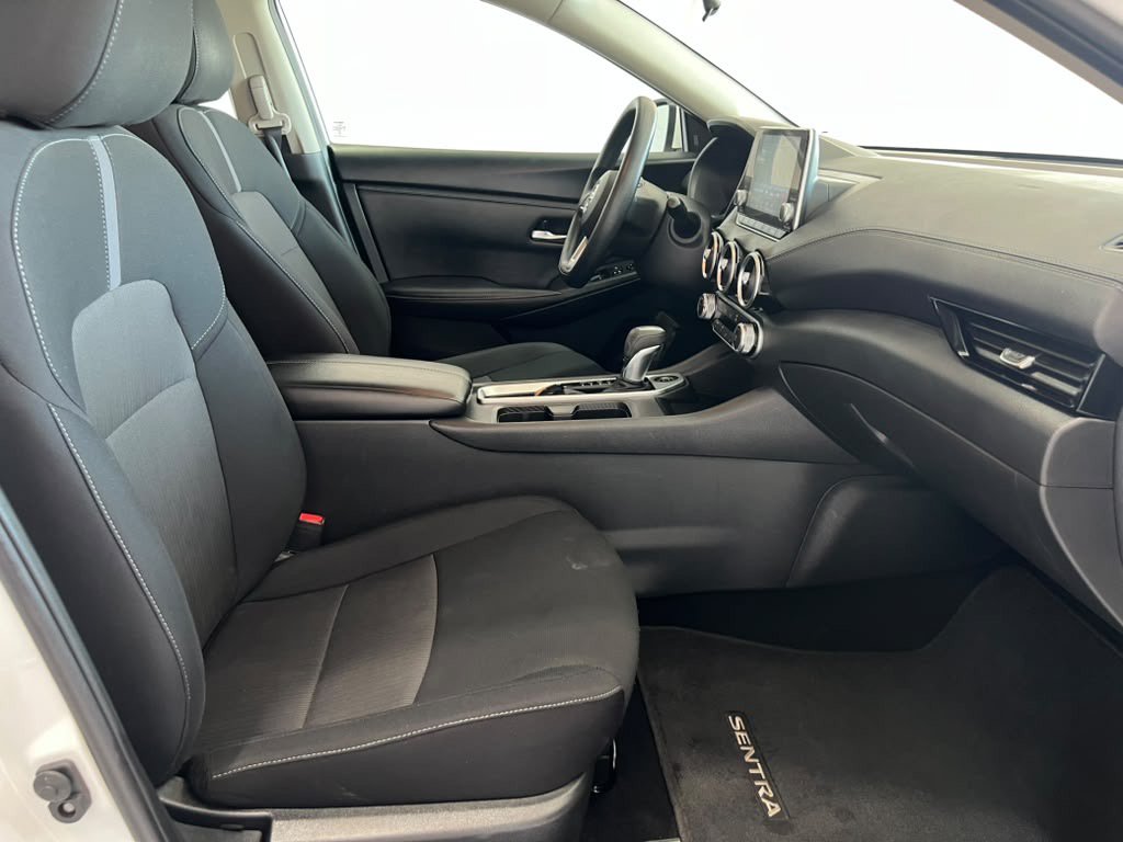 Used 2023 Nissan Sentra SV FWD image 14