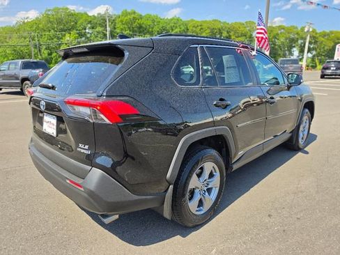Used 2023 Toyota RAV4 XLE w/ XLE Grade Weather Package AWD/4WD image 7