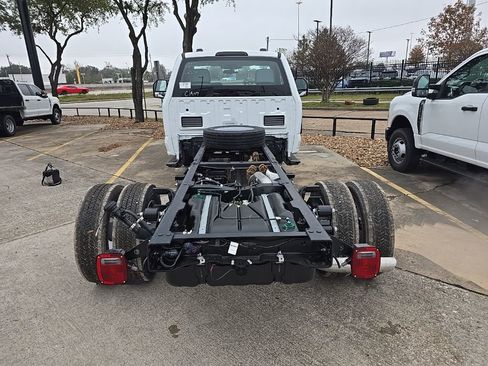 New 2026 Ford F550 2WD Regular Cab Super Duty image 8