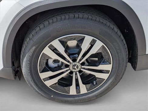 New 2026 Mercedes-Benz GLA 250 image 9