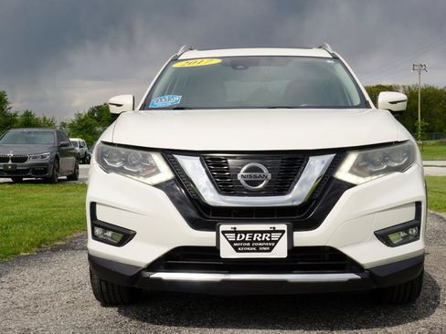 Used 2017 Nissan Rogue SL w/ SL Premium Package AWD/4WD image 3