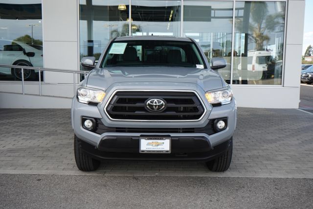 Used 2021 Toyota Tacoma SR5 RWD image 3