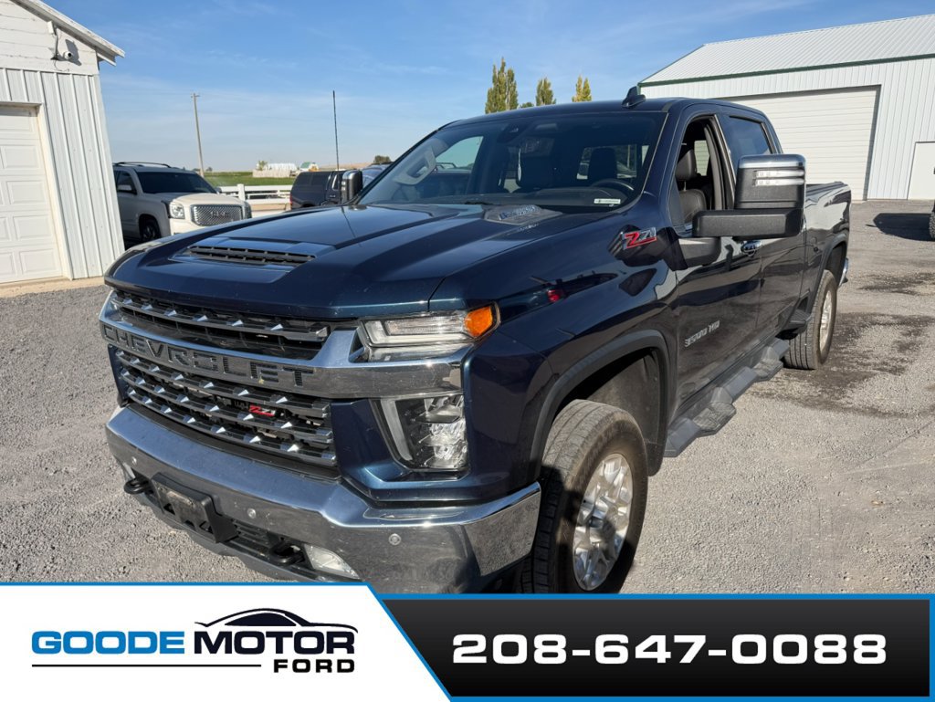 Used 2020 Chevrolet Silverado 3500 LTZ w/ LTZ Plus Package AWD/4WD image 8