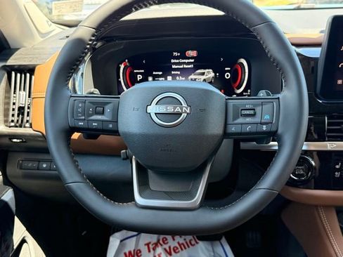 New 2026 Nissan Pathfinder Platinum AWD/4WD image 23