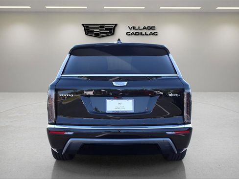 New 2026 Cadillac Vistiq Luxury image 4