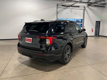 Used 2025 Ford Explorer ST-Line w/ ST-Line Street Pack