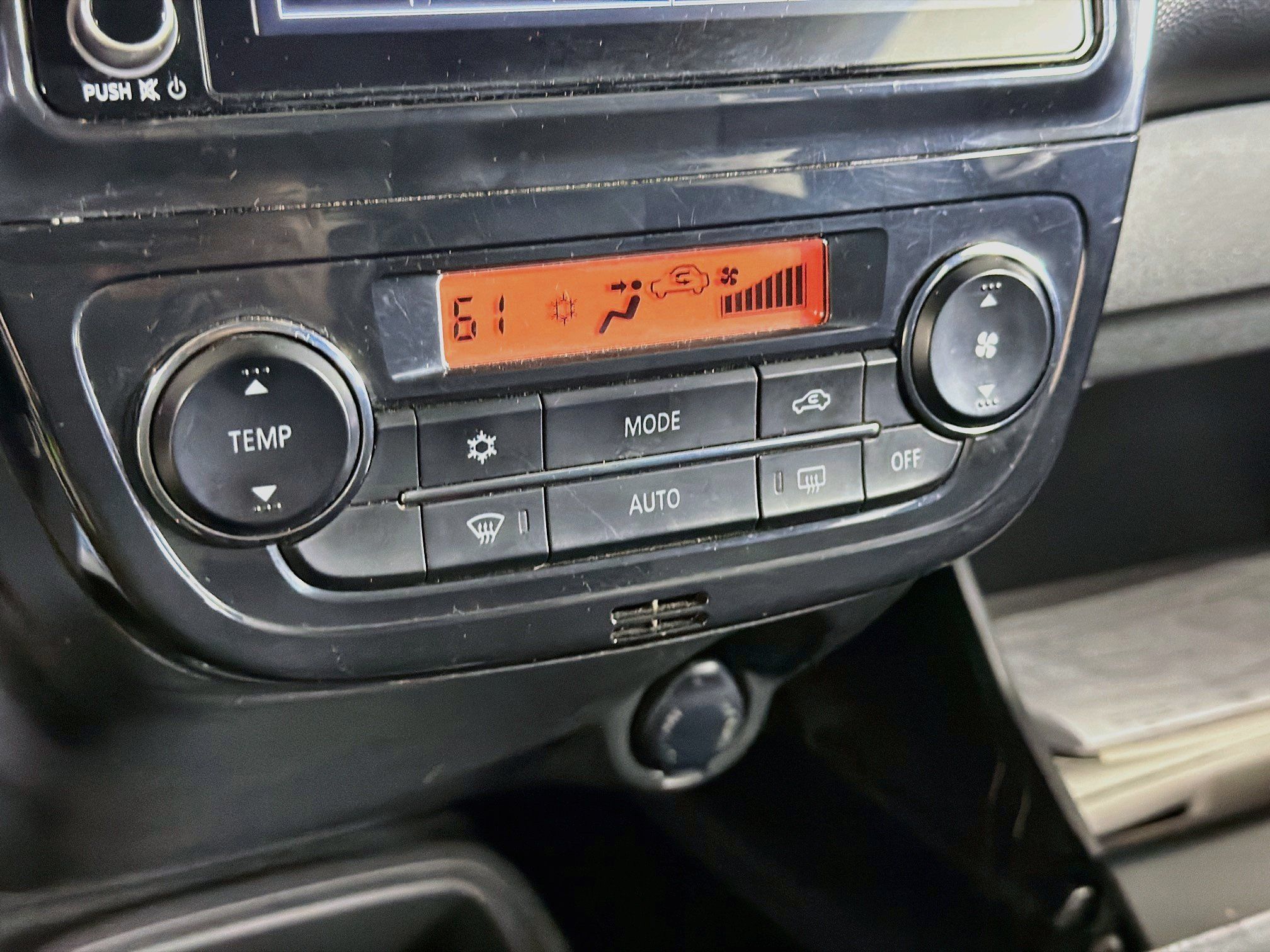 Used 2024 Mitsubishi Mirage ES FWD image 23