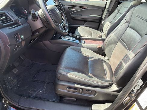 Used 2021 Honda Pilot Black Edition image 16
