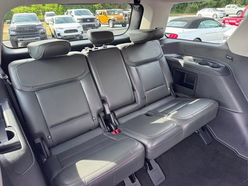Used 2025 Ford Expedition Active RWD image 29
