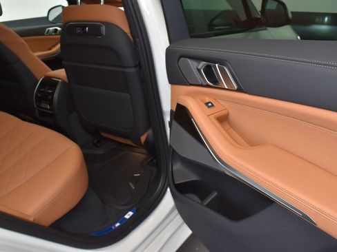 Certified 2026 BMW X5 xDrive40i w/ M Sport Package AWD/4WD image 21