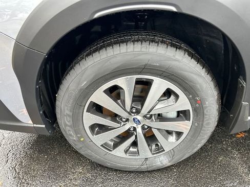 New 2025 Subaru Outback Premium image 7
