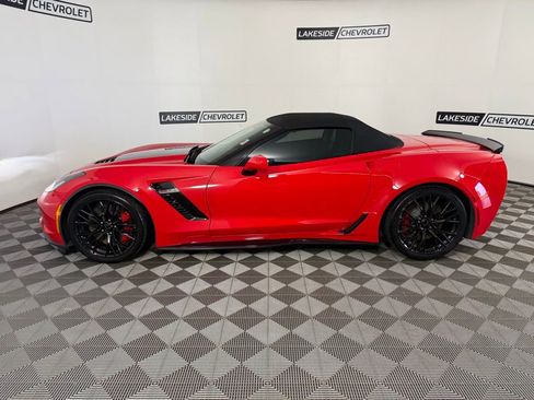 Used 2017 Chevrolet Corvette Z06 RWD image 3