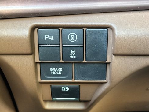 Used 2025 Acura RDX w/ Technology Package AWD/4WD image 41