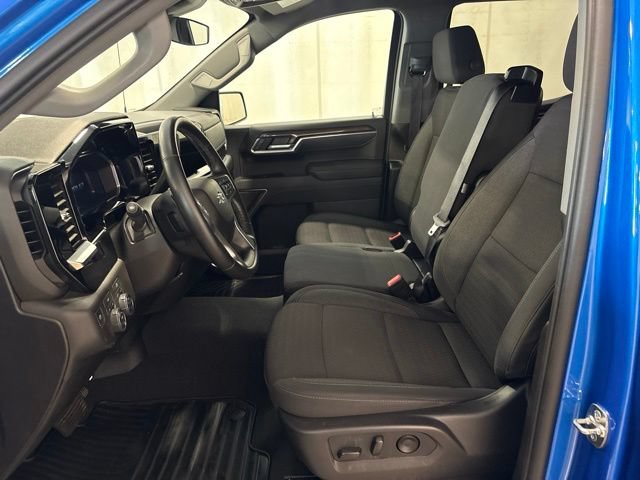 Used 2026 Chevrolet Silverado 1500 RST AWD/4WD image 30