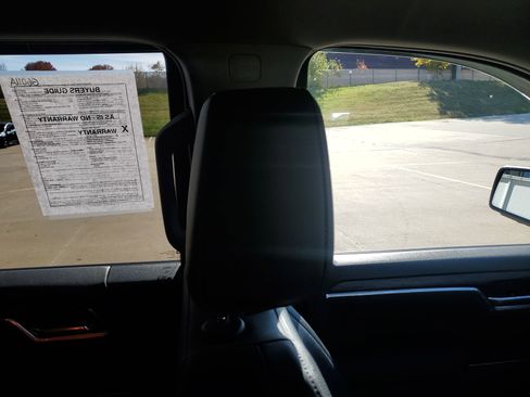 Used 2022 GMC Sierra 1500 SLT w/ SLT Premium Plus Package image 16