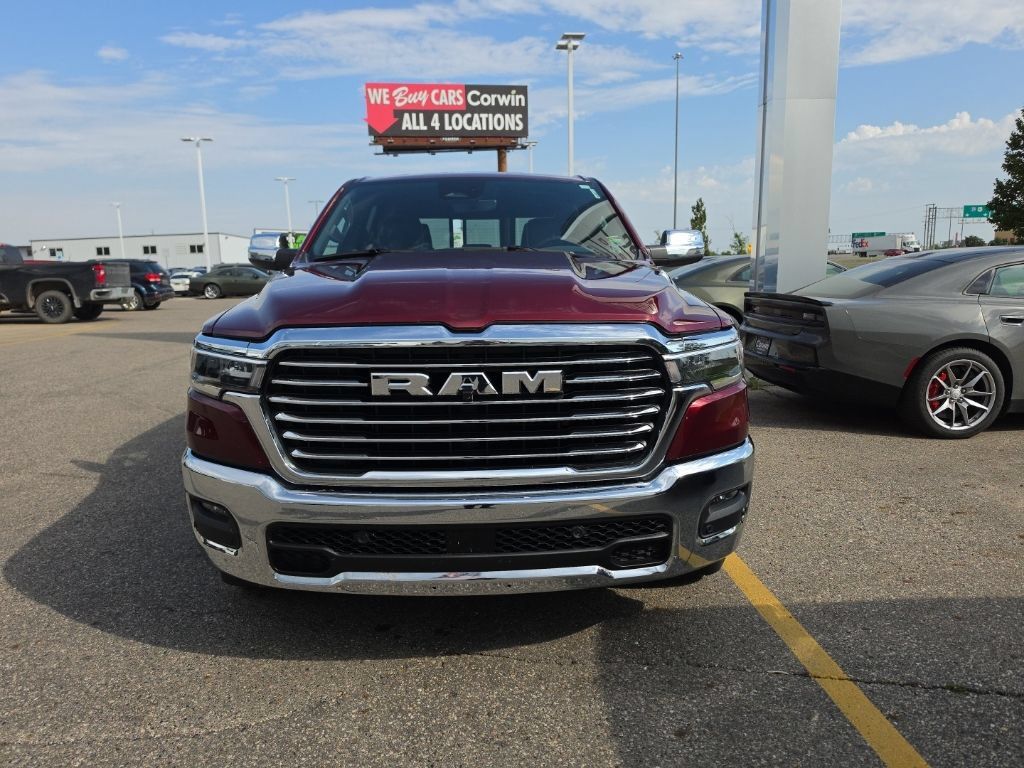 Used 2025 RAM 1500 Laramie AWD/4WD image 2