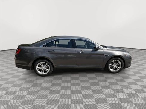 Used 2015 Ford Taurus SEL AWD/4WD image 8