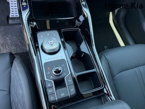 New 2026 Kia Sorento SX Prestige AWD/4WD image 17