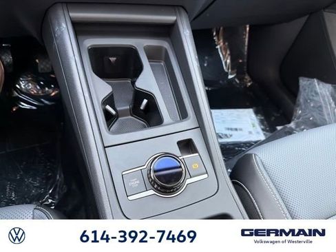 New 2026 Volkswagen Tiguan SE image 25