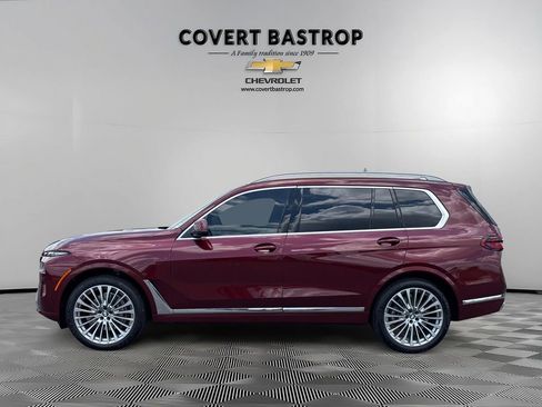 Used 2026 BMW X7 xDrive40i w/ Premium Package AWD/4WD image 4