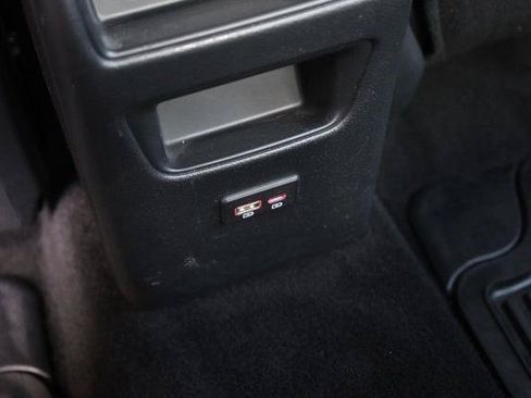 Used 2019 Nissan Sentra SV w/ Special Edition Package FWD image 21