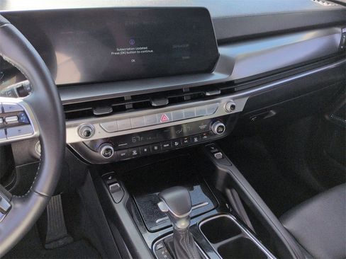 Used 2024 Kia Telluride S w/ S Sunroof Package image 22