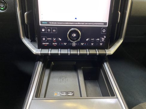 Used 2025 GMC Acadia Elevation image 50