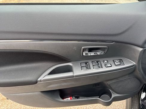 New 2026 Mitsubishi Outlander Sport LE AWD/4WD image 31