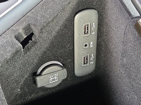 Used 2022 Dodge Challenger GT w/ Plus Package image 20