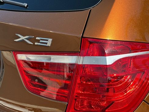 Used 2017 BMW X3 sDrive28i RWD image 38