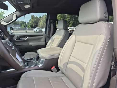 Certified 2024 GMC Sierra 1500 SLT w/ SLT Premium Plus Package AWD/4WD image 19