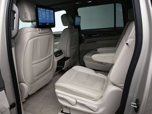 Used 2021 Cadillac Escalade ESV Premium Luxury Platinum AWD/4WD image 9