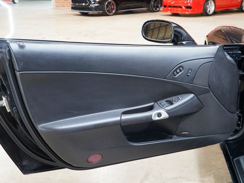 Used 2008 Chevrolet Corvette Convertible w/ Preferred Equipment Group RWD image 40
