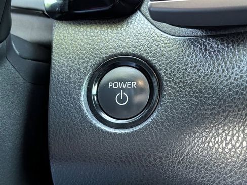 Used 2025 Toyota Camry SE w/ Multimedia Upgrade Package image 20