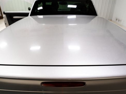 Used 2004 Chevrolet SSR w/ Preferred Equipment Group image 15