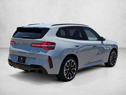 Certified 2025 BMW X3 xDrive30i w/ M Sport Package AWD/4WD image 5