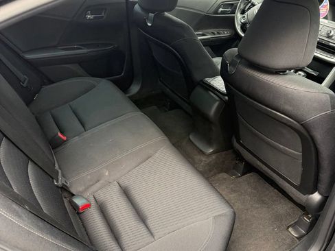 Used 2014 Honda Accord Sport image 10