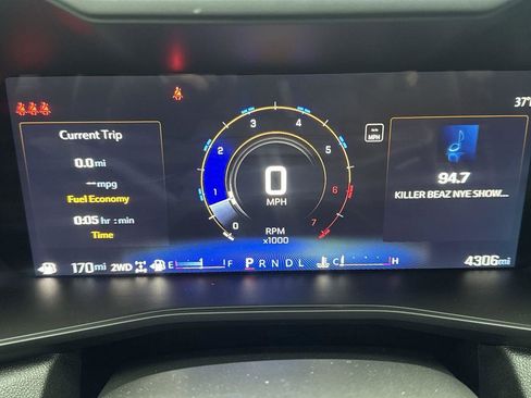 Used 2024 Chevrolet Colorado Trail Boss w/ Advanced Trailering Package image 15