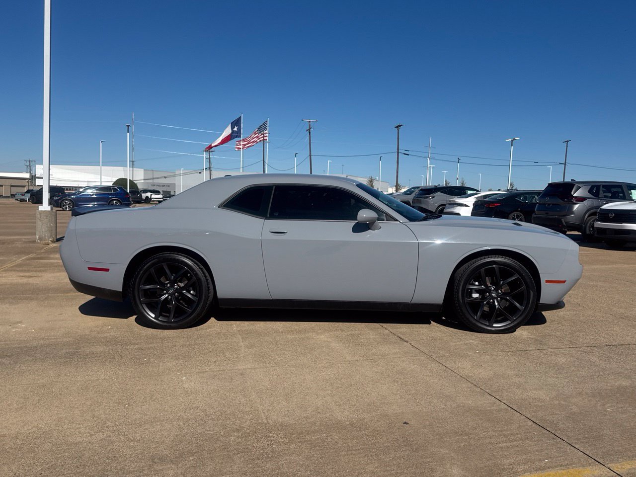 Used 2022 Dodge Challenger SXT w/ Blacktop Package RWD image 30
