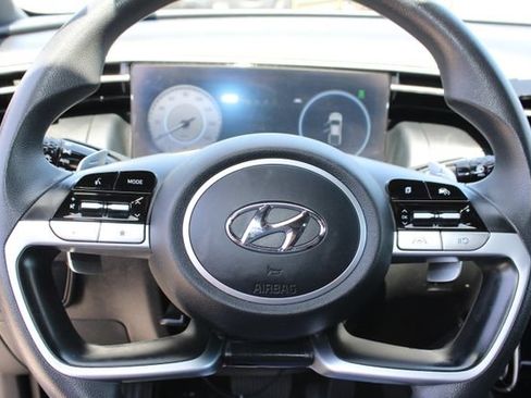 Used 2023 Hyundai Santa Cruz Night AWD/4WD image 18