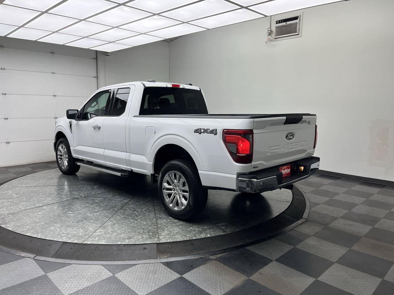 Used 2026 Ford F150 XLT w/ XLT Chrome Appearance Package AWD/4WD image 2