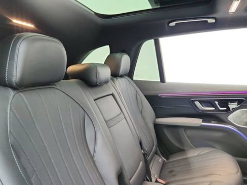Used 2023 Mercedes-Benz EQS 450+ SUV image 25