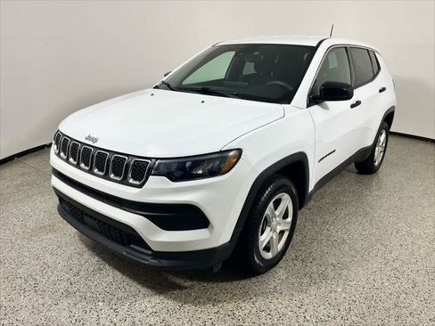 Certified 2023 Jeep Compass Sport AWD/4WD image 1