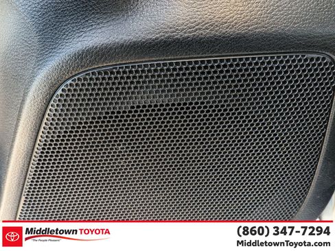 Certified 2022 Toyota Tacoma SR AWD/4WD image 13