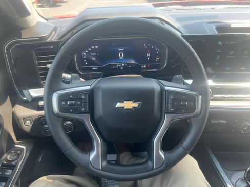 Used 2024 Chevrolet Silverado 1500 LTZ w/ LTZ Premium Package image 16