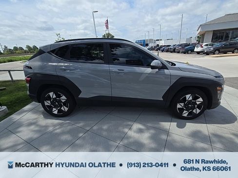 Used 2025 Hyundai Kona SEL FWD image 14
